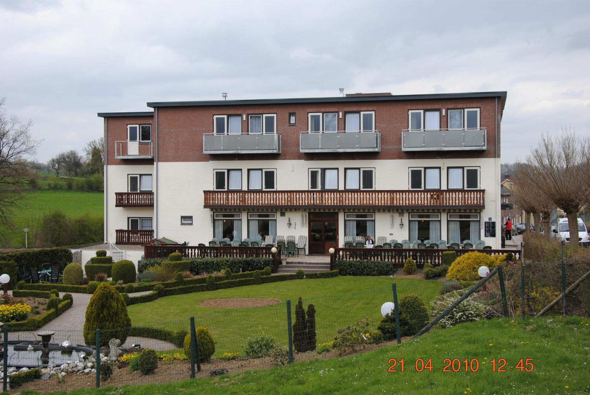 Hotel Bemelmans Schin op Geul Exterior photo